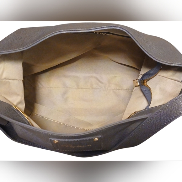 Paolina -NWT  Gray Colored Natural Leather Tote Bag W/ 1 Large Zippered Pocket & - Picture 8 of 14